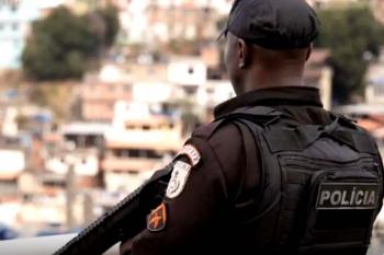 PM ocupa cinco comunidades do Complexo de Israel, no Rio