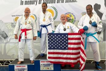 Sensei de Ji-Paraná conquista dois ouros e é bicampeão mundial de Karate Shotokan JKS
