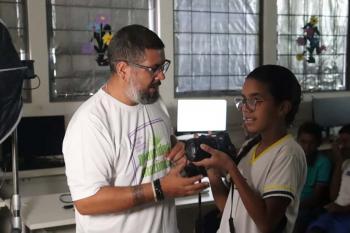 Escola Livre de Arte e Cultura Diversidade Amazônica capacita 56 alunos em oficina gratuita de fotografia em Rondônia