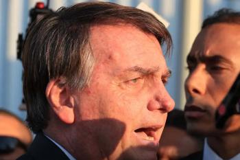 Bolsonaro tem alta hospitalar após passar por cirurgia no ombro