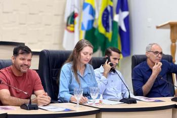 Iniciativa da deputada Lebrinha leva Caravana Rede de Proteção à Mulher BR-429 a São Francisco do Guaporé