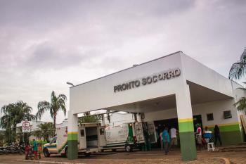 Hospital Regional realiza campanha “Dezembro Vermelho” com foco na prevenção ao HIV e às ISTs