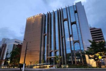 TCE mantém suspensão de gratificações de gabinete na Câmara; presidente tem 15 dias para responder