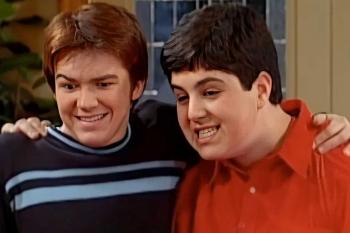 Astros de Drake & Josh se reencontram e web reage: “infância voltou”