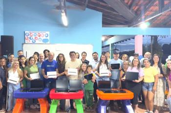 Centro do Autismo de Cacoal recebe equipamentos tecnológicos com apoio de Cirone