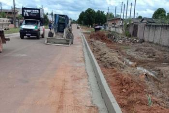 Pimenta Bueno: Bairro Jardim das Oliveiras recebe melhorias na infraestrutura urbana 