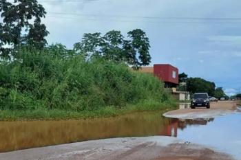 Deficiência na drenagem urbana agrava alagamentos durante inverno amâzonico