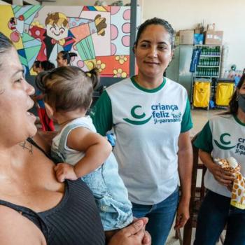 Cras Jardim dos Migrantes atende famílias com o Programa Criança Feliz