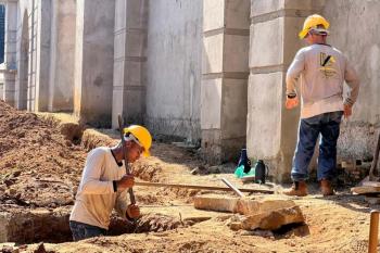 Obras do Centro Comercial Urbano em Jaru são retomadas