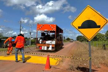 Manutenção e nova sinalização reforçam investimento do governo na trafegabilidade entre as rodovias 486 e 133