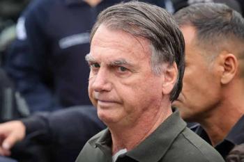 Defesa de Bolsonaro volta a pedir prisão domiciliar