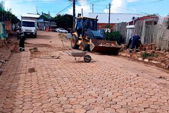 Prefeitura de Ji-Paraná recupera entrada do bairro Novo Urupá