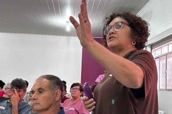 Em Ji-Paraná, Fátima Cleide reúne lideranças para planejamento da pré-campanha à deputada estadual