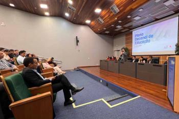 Dia D do Plano Decenal de Educação marca assinatura de pacto entre estado e municípios