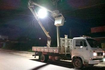 Manutenção da iluminação pública é intensificada em Ji-Paraná