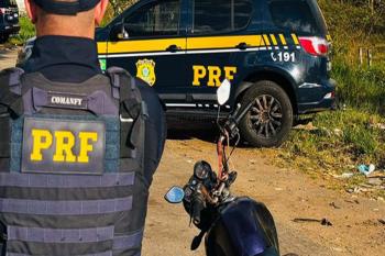 Traficante foge e deixa motociclista ser preso com drogas na BR-364