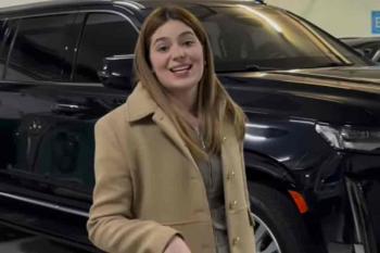 “O povo achando que eu pulo o muro”: Viih Tube ironiza boatos após teste de gravidez