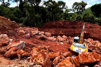 Manutenção na RO-370 é reforçada pelo governo de RO para garantir trafegabilidade e segurança