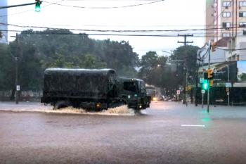 Inmet alerta para grande perigo de tempestade no Sul do país