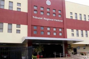 TRE de Rondônia mantém multa a prefeito e rejeita recurso sobre propaganda institucional em período eleitoral