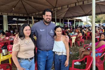 Deputado Jean Oliveira prestigia tradicional festa do Esporte Clube Guarani em Alto Alegre dos Parecis