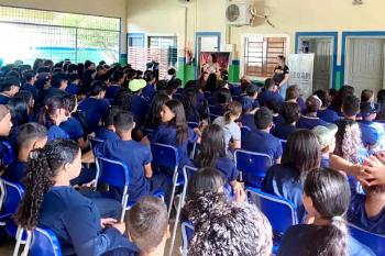 Governo realiza ações de educação ambiental e prevenção às queimadas em Candeias do Jamari