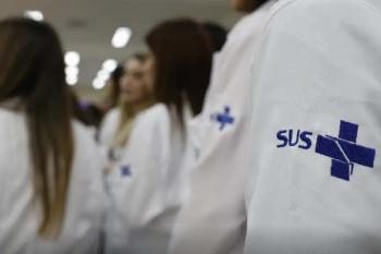 Saúde estende atuação de 676 médicos especialistas no SUS