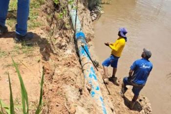 Manutenção em adutora da Caerd corrigiu vazamento às margens do Rio Mamoré