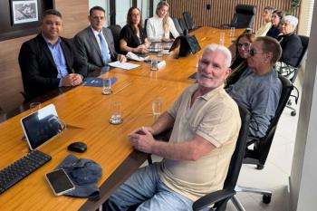 Presidente do TJRO recebe aposentados e diretoria do SINJUR para tratar da ação dos 89