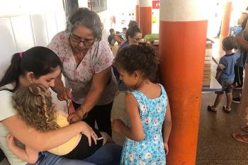 Nos mês de novembro a Vigilância em Saúde realizou cobertura vacinal em todos os setores do município