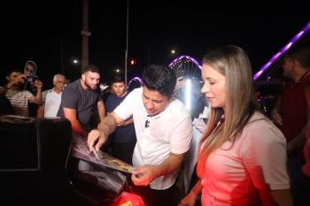 Com adesivaço, Adailton Furia abre oficialmente campanha ao Governo de Rondônia