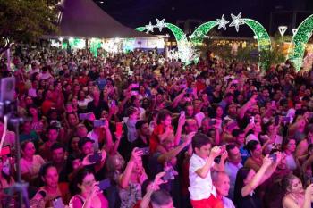 Emoção e casa cheia na primeira noite da Cantata Natalina de Jaru