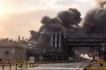 Refinaria na Arábia Saudita é atingida por drones iranianos   