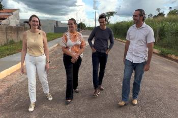 Município de Seringueiras é contemplado com emenda da deputada Gislaine Lebrinha para calçadas