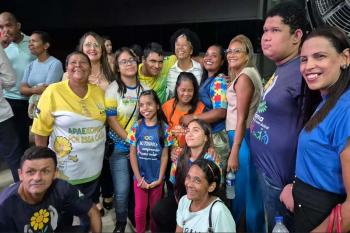 Pré-candidata Sílvia Cristina reforça que aprendeu a exercer um mandato olhando no olho da população