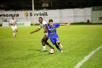 Nos acréscimos Ji-Paraná vence o Rondoniense e segue com folga na liderança