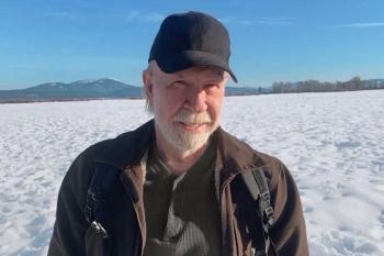 Astro de filmes de ação, Chuck Norris é hospitalizado nos EUA