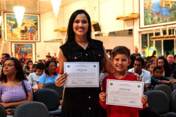 Vilhena homenageia alunos da rede municipal com Diploma “Aluno Nota 10”