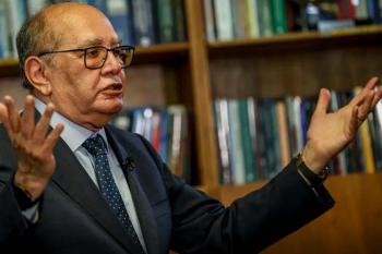 Mendes cita desequilíbrio eleitoral em afastamento de diretores da PF
