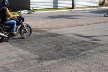 Tapa-buracos avança na região central de Porto Velho