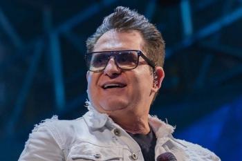 Marrone surpreende fãs durante show: 