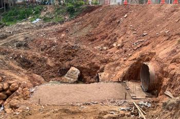 Obras avançam para recuperar trecho da Avenida Farquar afetado por erosão
