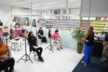 Qualificação profissional abre novos caminhos para moradores do Pró-Moradia Leste I