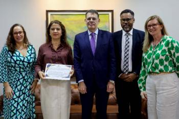 Desembargadora Inês Moreira recebe título de Cidadã Honorária de Porto Velho