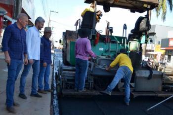 Recapeamento ganha força em Cerejeiras com investimento do deputado por Ezequiel Neiva