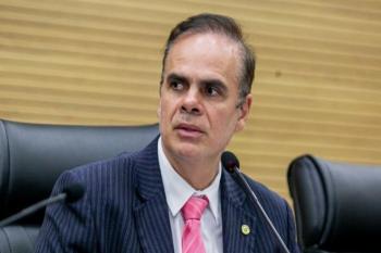 Deputado Alan Queiroz destina R$ 150 mil para aquisição de materiais para o setor da saúde, em Candeias do Jamari