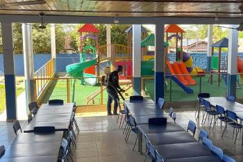 Ação preventiva: Prefeitura realiza dedetização dos prédios e limpeza das caixas dágua das escolas municipais