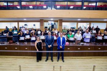 Eyder Brasil homenageia orientadores educacionais de Rondônia