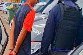 Homem é preso após ameaçar ex-companheira de morte e queimar roupas da vítima