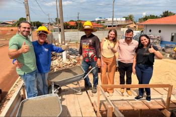 Deputada Lebrinha acompanha execução da ampliação do Hospital Regional em São Francisco